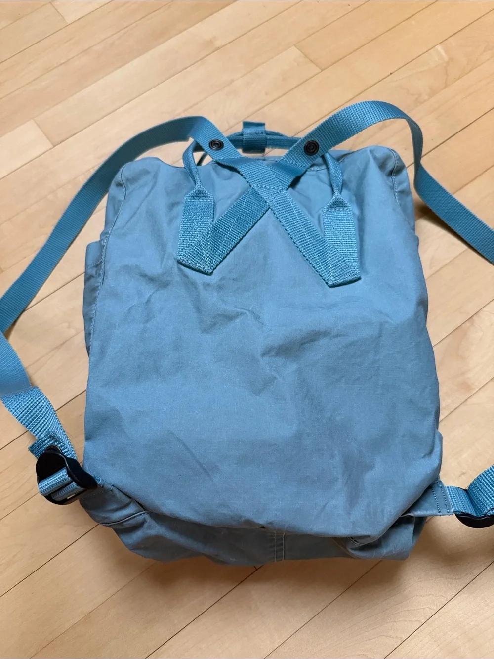 Fjallraven Kanken Mini Backpack in Sky Bkue